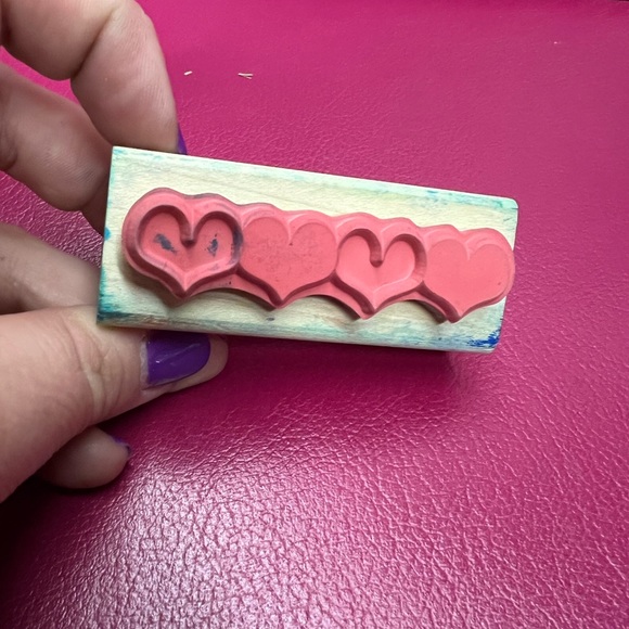 Stampabilities Row Of Hearts Love CR1002 Rubber Stamp Wood - Picture 3 of 4